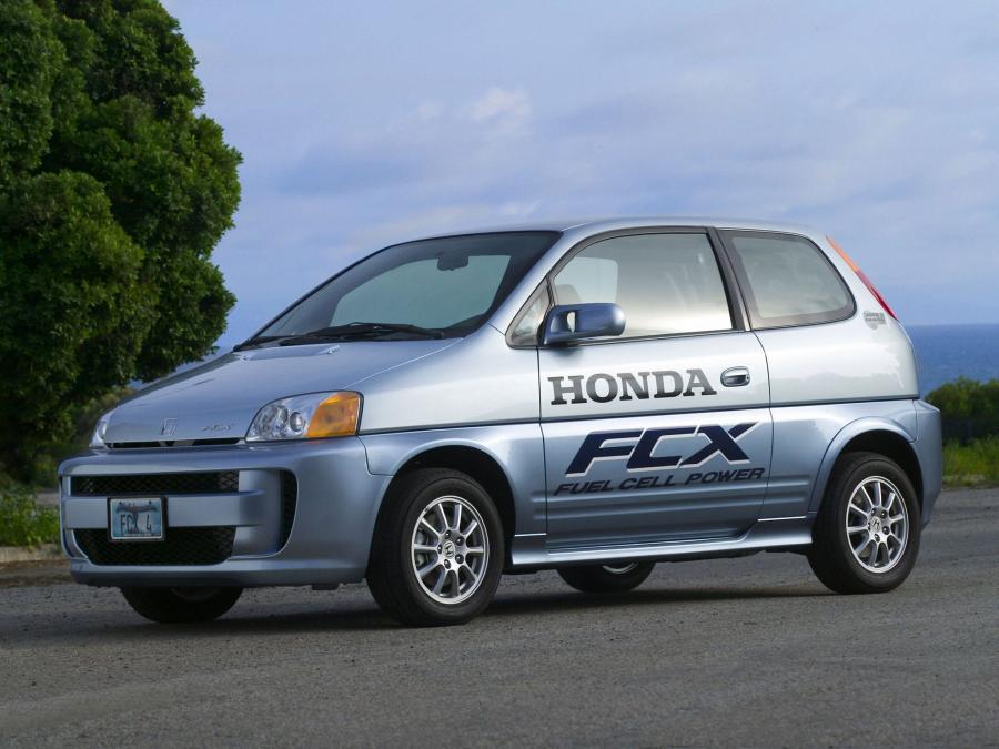  Honda FCX 2002 года  (фото 12 из 15)